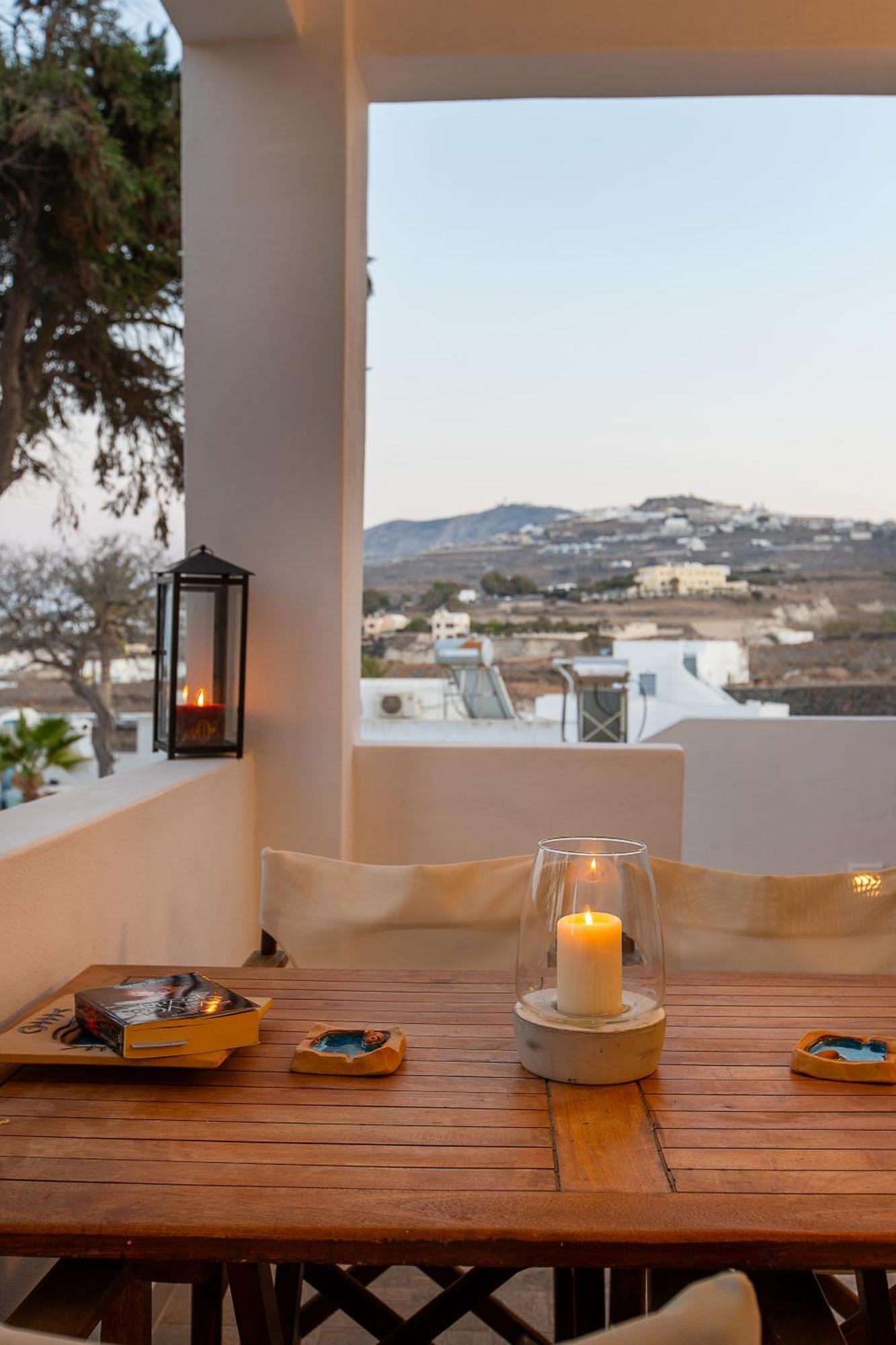 Santorini Villatzio Suites Mesaria Exteriör bild